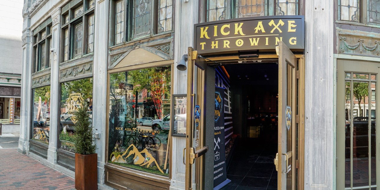 Kick Axe Throwing Philadelphia Old City District